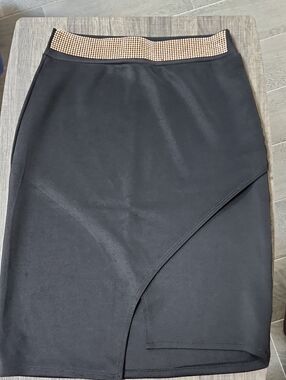 Junior D'flores Co Size Black Asymmetrical Skirt with Embellished Waistband‎